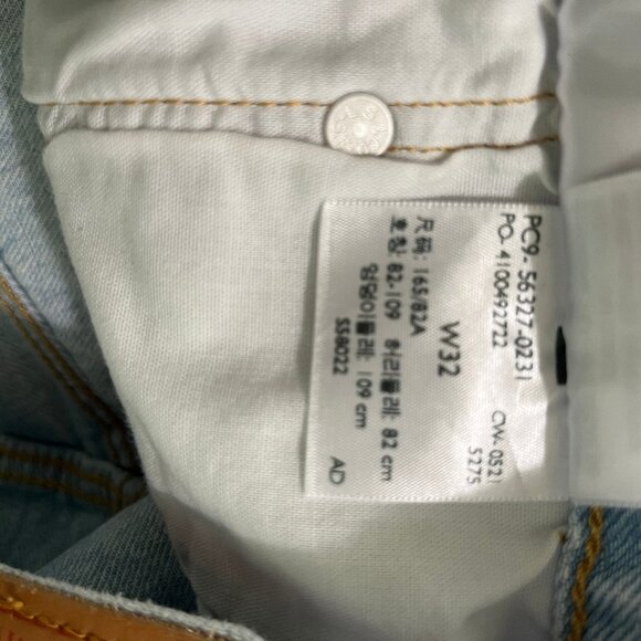 Levi's 501 Jean Shorts Light Blue Frayed Denim Size W32 32 14 - Picture 10 of 11